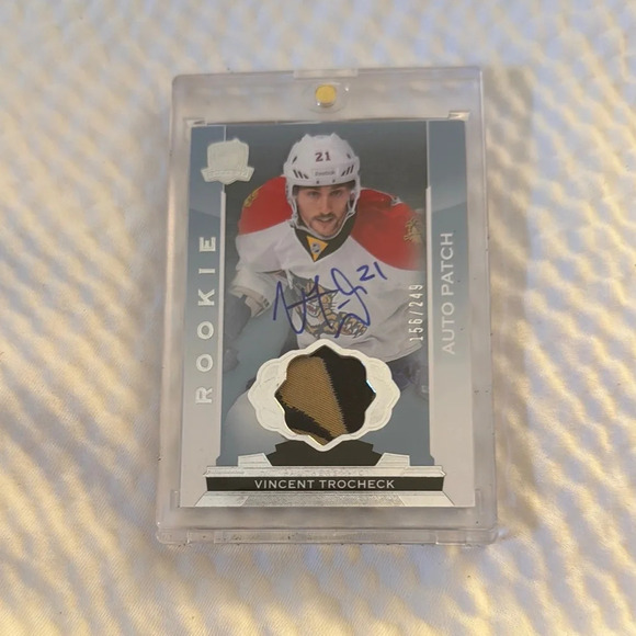 Vincent Trocheck Rookie Auto Patch Card - Picture 1 of 1